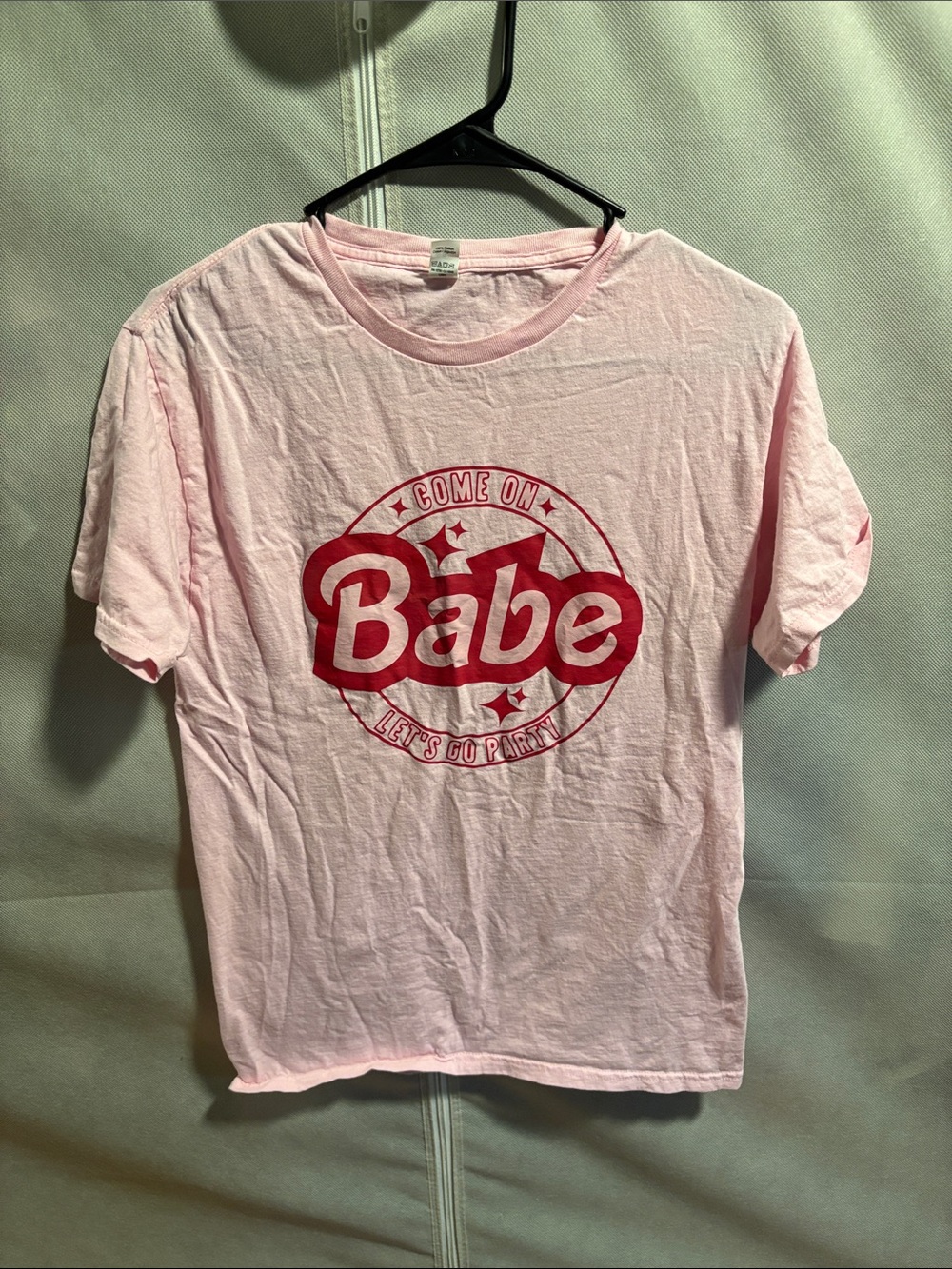 Babe Graphic Tee - Pink with Red Print
